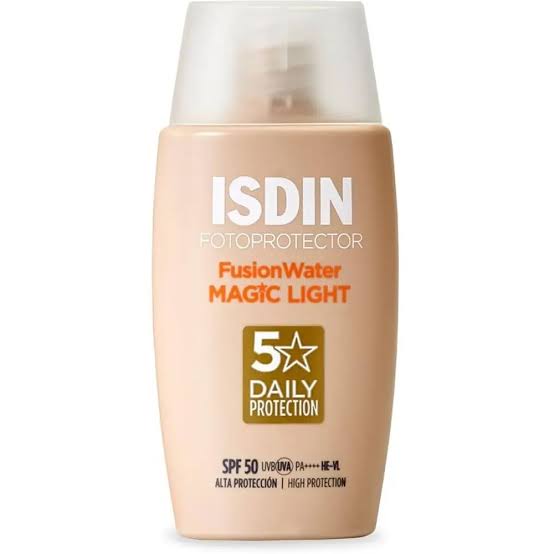 کرم ضد آفتاب فیوژن واتر( اسپانیایی) مجیک رنگی لایت SPF50+ | اصلی